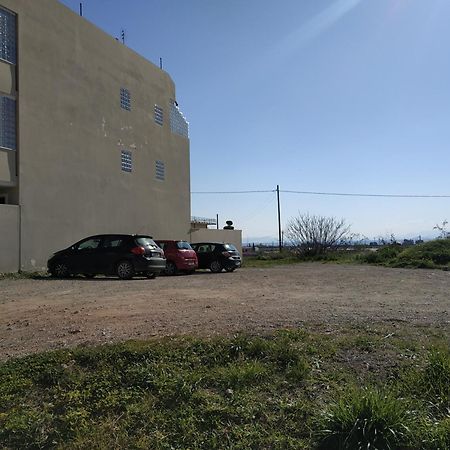 Ioannis Apartment Mégara Екстериор снимка